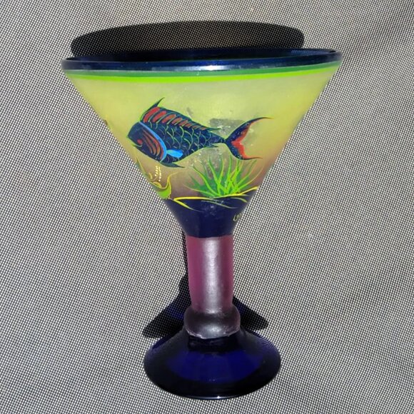 Tropical Vintage Blown Glass Martini Vase with Hand Painted Angel Fish Seascape - Picture 8 of 13